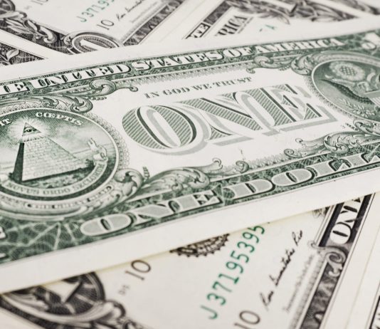 STEPHEN MOORE: Wealthy Investors Should Bet Big With Their Own Money Instead